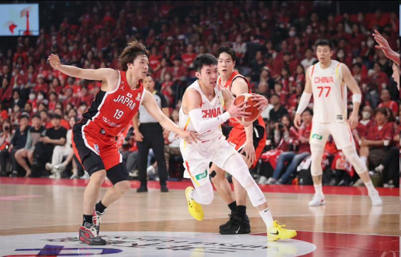 开云体育-中国男篮重磅消息！主帅郭士强遭国际篮联审查，杨瀚森确认回归